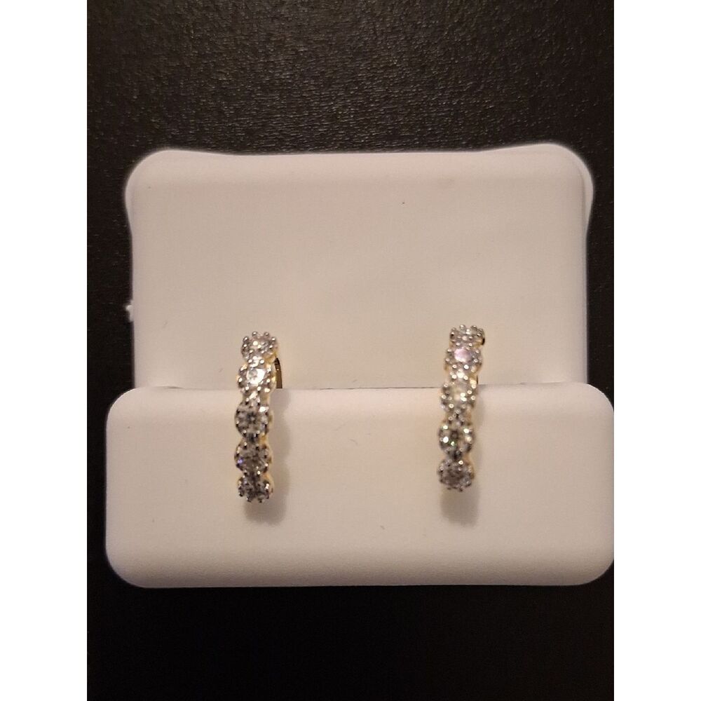 GP 0.35 CT Moissanite Earrings New With Tags